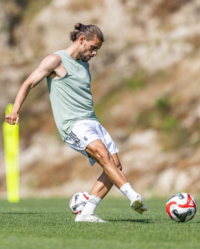 OFF-SEASON DUMP 📸⚽️💪🏼🦵🏼⚡️@sportsvalley_center @movebetter_pt @boost_campus_academy @dariopi (5)